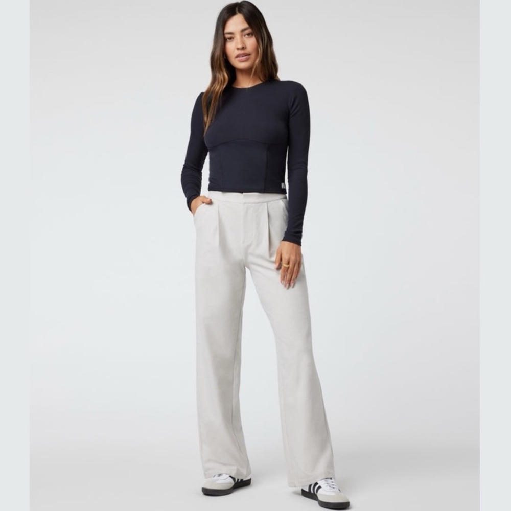 Vuori Wide-Leg Pants in Light Gray - Picture 12 of 13